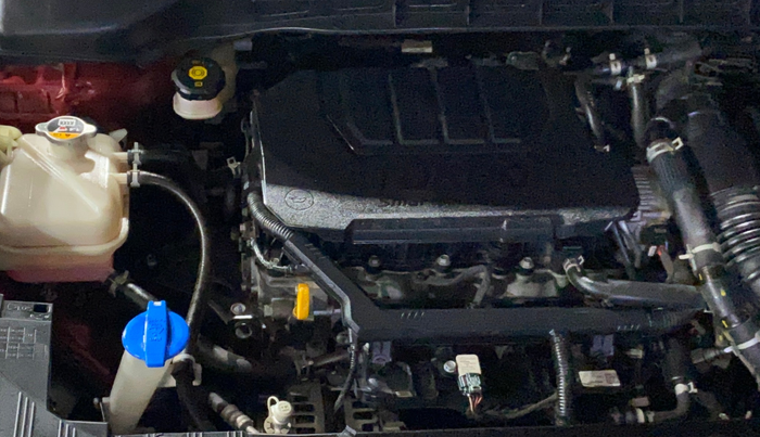 2023 KIA CARENS PRESTIGE PLUS 1.5 PETROL IMT 7 STR, Petrol, Manual, 5,561 km, Engine View - Right