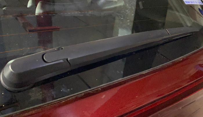 2023 KIA CARENS PRESTIGE PLUS 1.5 PETROL IMT 7 STR, Petrol, Manual, 5,561 km, Rear Wiper