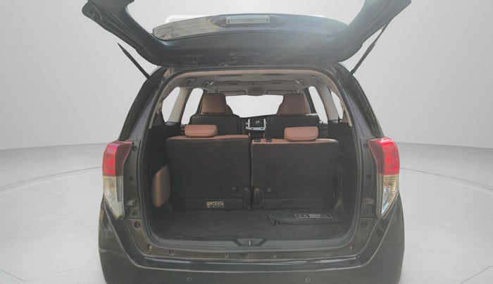 2017 Toyota Innova Crysta 2.8 ZX AT 7 STR, Diesel, Automatic, 68,460 km, Boot Door Open