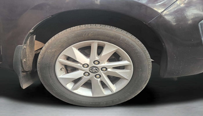 2017 Toyota Innova Crysta 2.8 ZX AT 7 STR, Diesel, Automatic, 68,460 km, Right Front Wheel