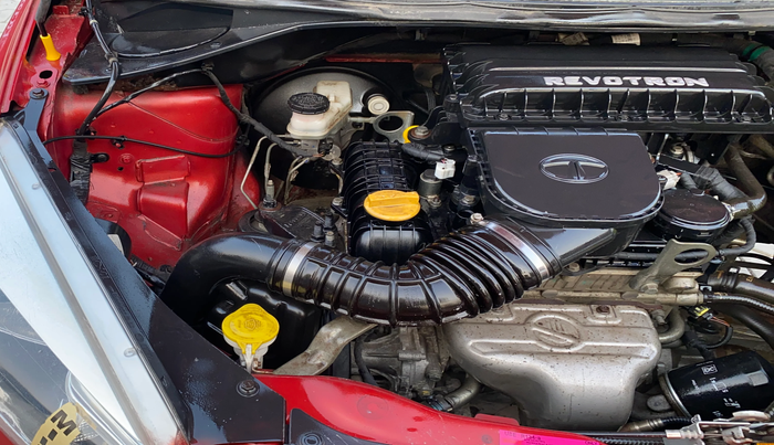 2018 Tata Tiago XT PETROL, Petrol, Manual, 75,335 km, Engine View - Right