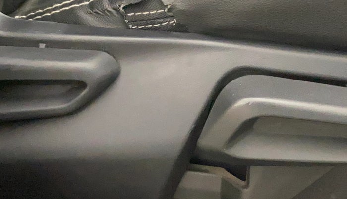 2022 Tata Tiago XT CNG, CNG, Manual, 64,278 km, Driver Side Adjustment Panel