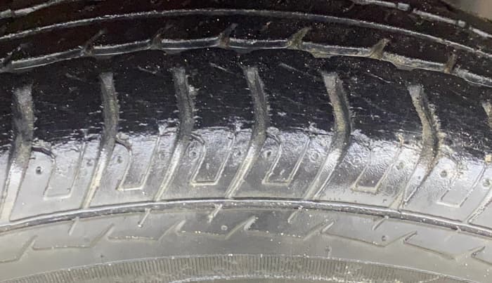 2018 Datsun Go T, Petrol, Manual, 22,014 km, Right Front Tyre Tread