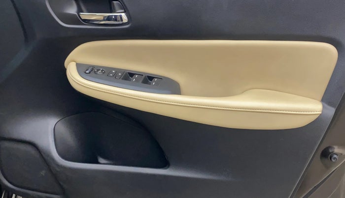 2022 Honda City 1.5L I-VTEC ZX CVT, Petrol, Automatic, 66,454 km, Driver Side Door Panels Control