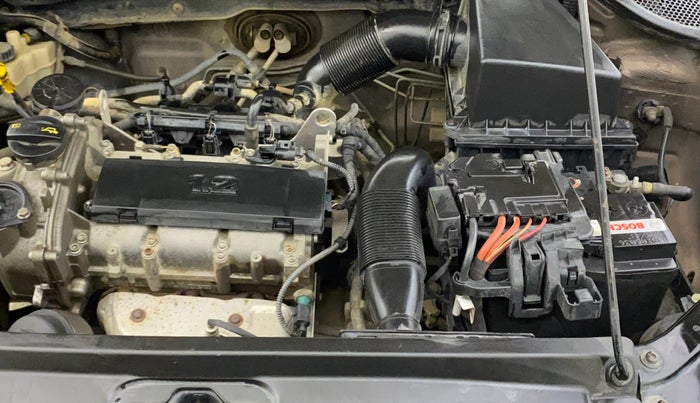 2016 Volkswagen Ameo COMFORTLINE 1.2L, Petrol, Manual, 1,13,850 km, Engine View - Left