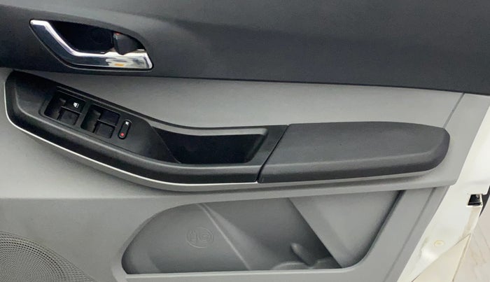 2021 Tata Tiago XZA PLUS PETROL, Petrol, Automatic, 29,108 km, Driver Side Door Panels Control