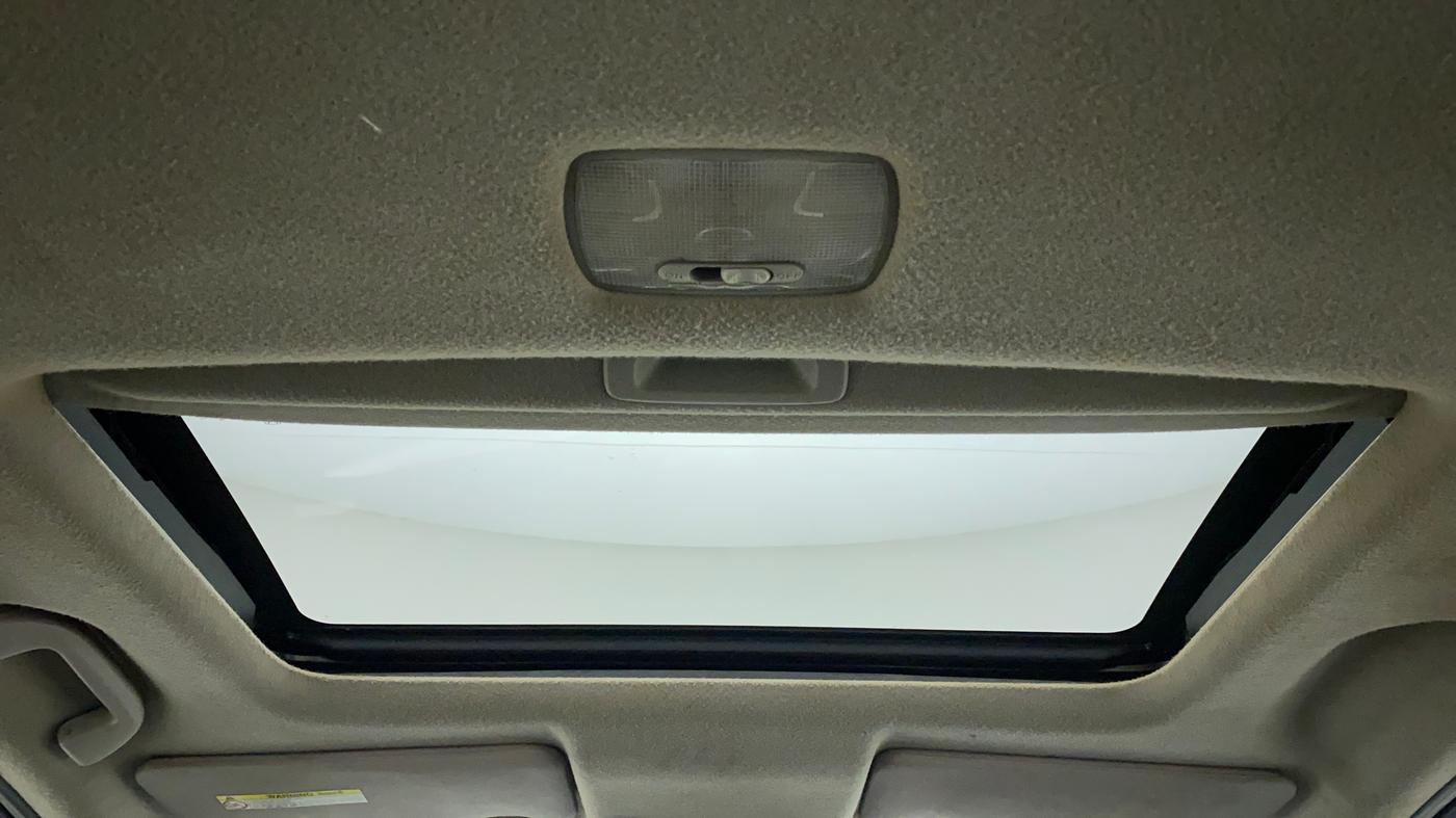 2018 Honda WR-V 1.5L I-DTEC VX MT, Diesel, Manual, 1,23,279 km, Moonroof/ Sunroof