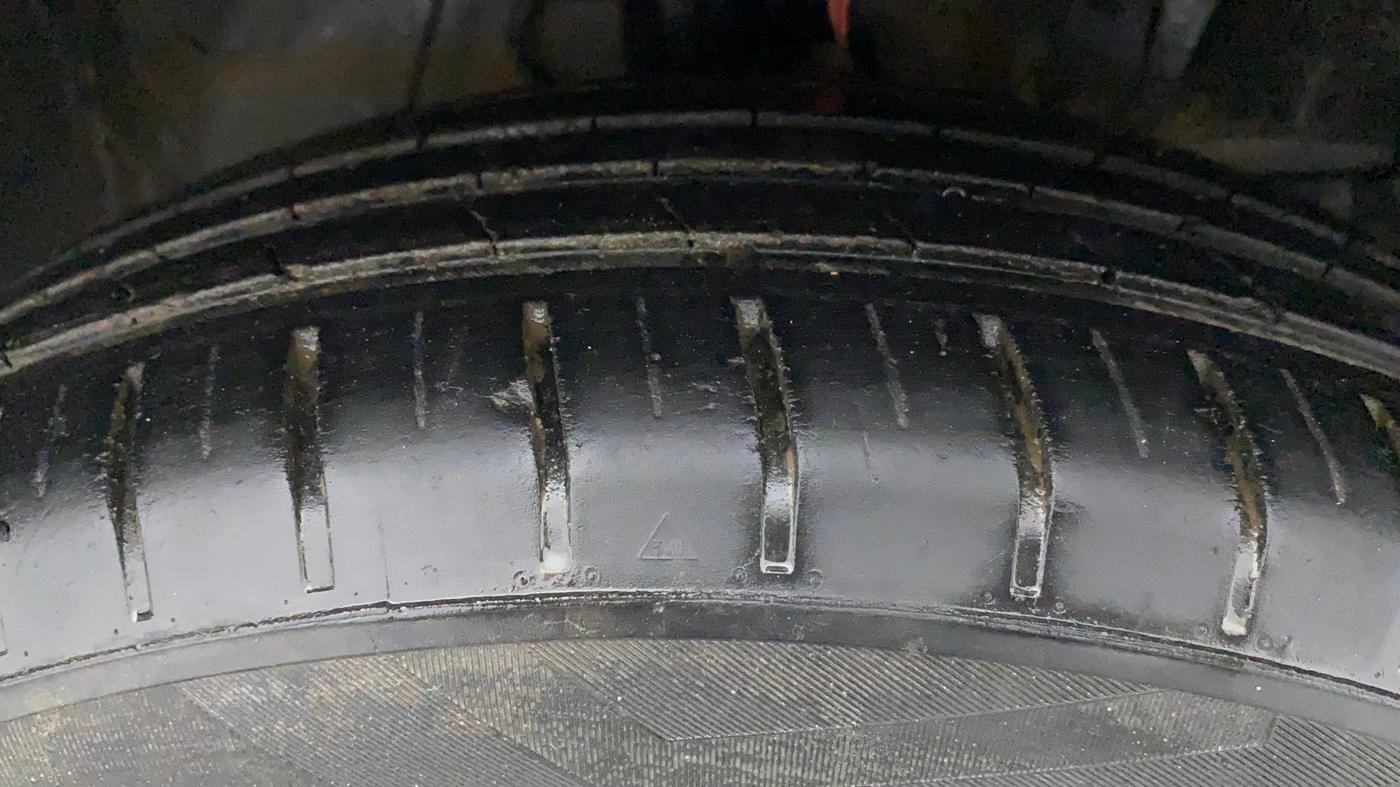 2018 Honda WR-V 1.5L I-DTEC VX MT, Diesel, Manual, 1,23,279 km, Right Front Tyre Tread