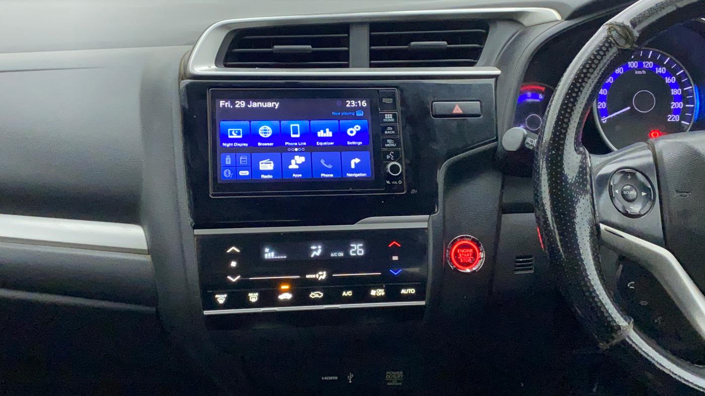 2018 Honda WR-V 1.5L I-DTEC VX MT, Diesel, Manual, 1,23,279 km, Air Conditioner