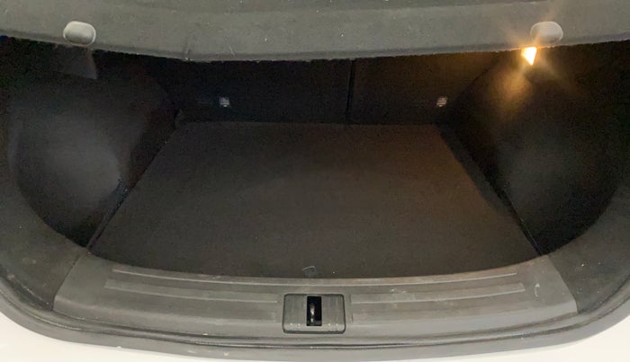 2023 MG ASTOR SHARP 1.5 CVT, Petrol, Automatic, 48,521 km, Boot Inside