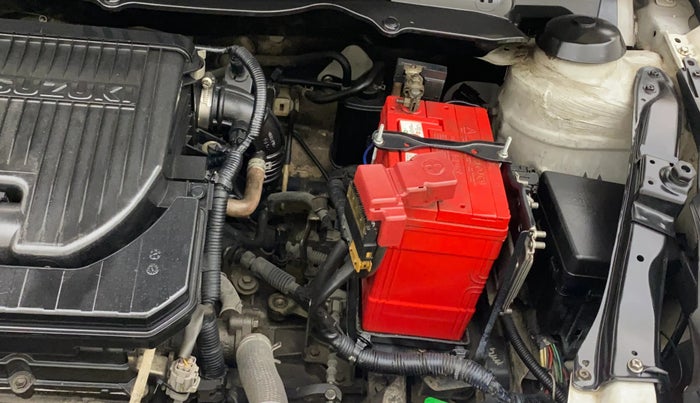 2016 Maruti Swift Dzire VXI (O), Petrol, Manual, 68,892 km, Engine View - Left