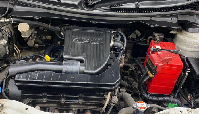 2016 Maruti Swift Dzire VXI (O), Petrol, Manual, 68,892 km, Engine View