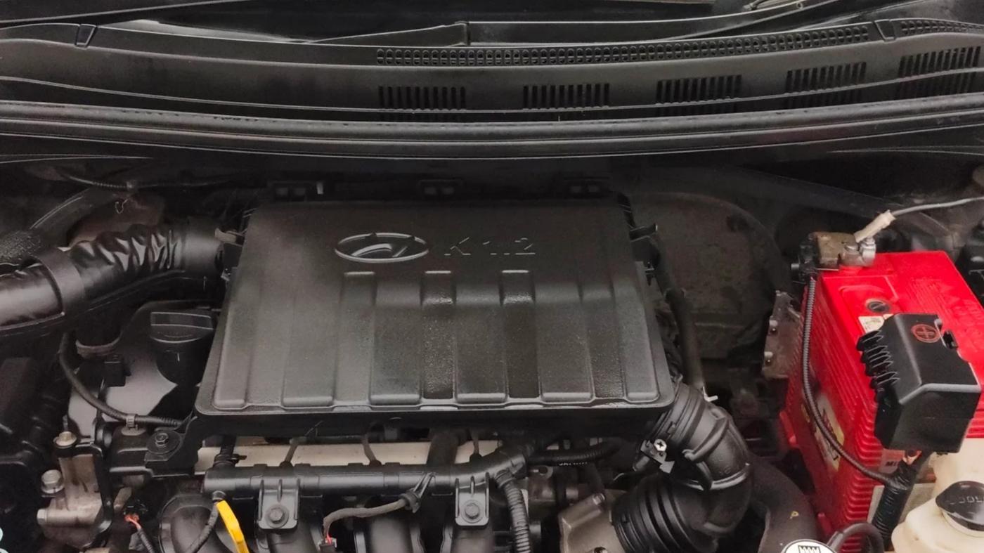 2017 Hyundai Grand i10 SPORTZ 1.2 KAPPA VTVT, Petrol, Manual, 46,673 km, Engine View