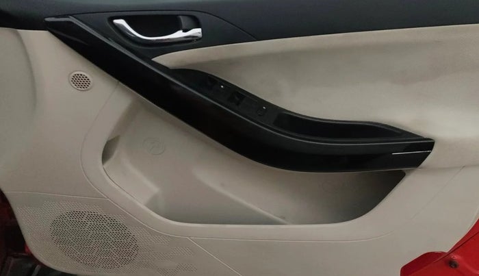 2021 Tata NEXON XZ PLUS (O) PETROL, Petrol, Manual, 40,772 km, Driver Side Door Panels Control