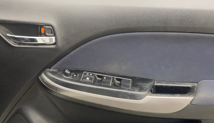 2021 Toyota Glanza G, Petrol, Manual, 93,055 km, Driver Side Door Panels Control