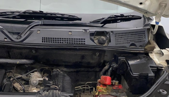 2022 Nissan MAGNITE XV PREMIUM DUAL TONE, Petrol, Manual, 59,286 km, Engine View - Left