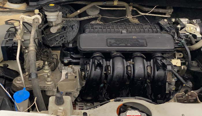 2022 Honda Amaze 1.2L I-VTEC S, Petrol, Manual, 1,07,710 km, Engine View - Right