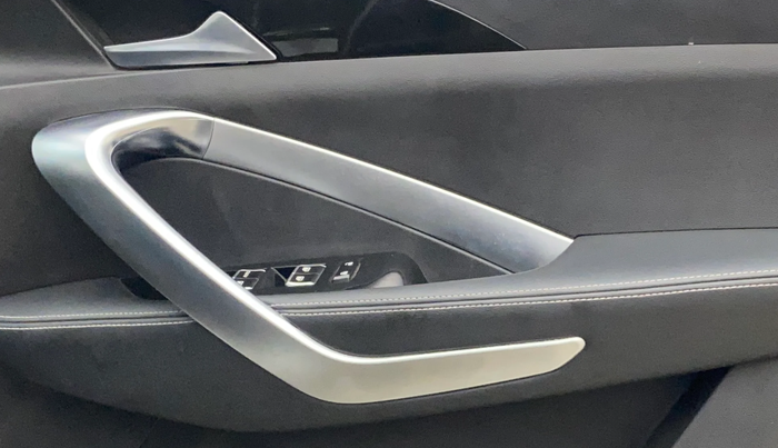 2020 MG HECTOR SHARP 2.0 DIESEL, Diesel, Manual, 45,369 km, Driver Side Door Panels Control