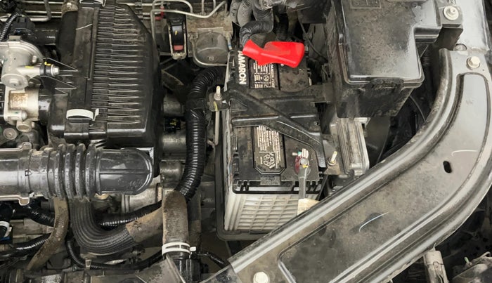 2024 Renault Kiger RXT (O) AMT, Petrol, Automatic, 8,350 km, Engine View - Left