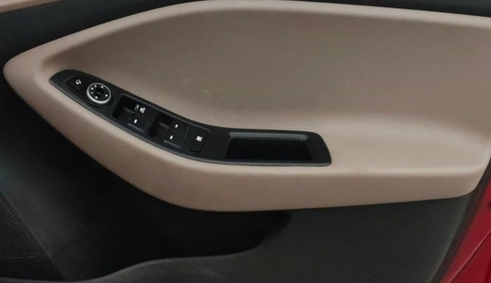 2015 Hyundai Elite i20 ASTA 1.2, Petrol, Manual, 55,920 km, Driver Side Door Panels Control