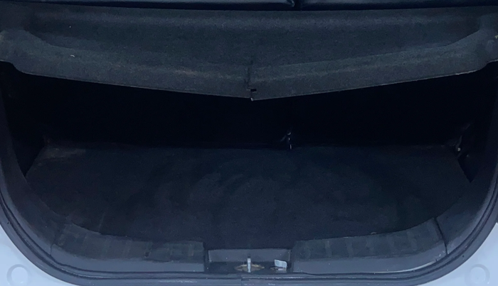 2016 Maruti Wagon R 1.0 VXI, Petrol, Manual, 55,951 km, Boot Inside