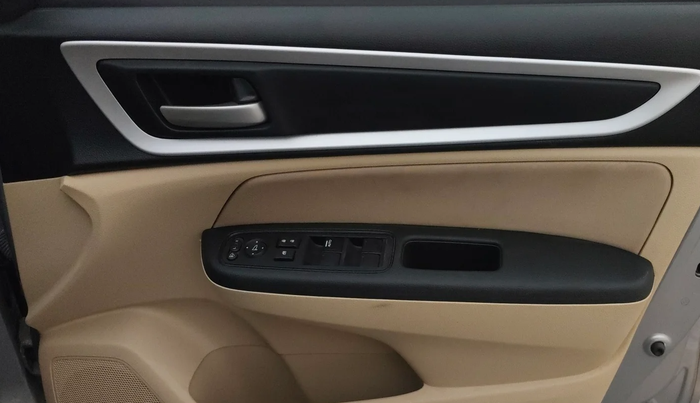 2023 Honda Amaze 1.2L I-VTEC VX, Petrol, Manual, 2,089 km, Driver Side Door Panels Control