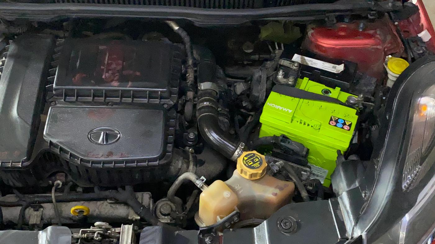2018 Tata NEXON XM DIESEL, Diesel, Manual, 60,615 km, Engine View - Left