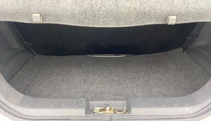 2016 Maruti Alto 800 LXI, Petrol, Manual, 40,809 km, Boot Inside