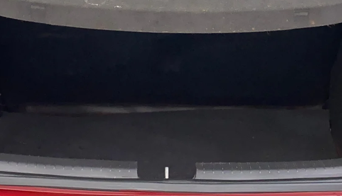 2016 Hyundai Elite i20 SPORTZ 1.4 CRDI, Diesel, Manual, 73,206 km, Boot Inside