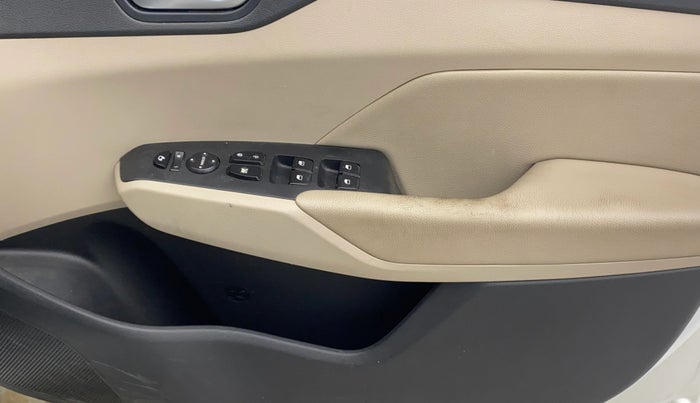 2019 Hyundai Verna 1.6 VTVT SX O, Petrol, Manual, 59,097 km, Driver Side Door Panels Control