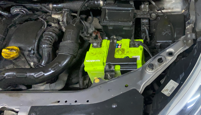 2017 Renault Captur PLATINE DIESEL , Diesel, Manual, 1,18,040 km, Engine View - Left