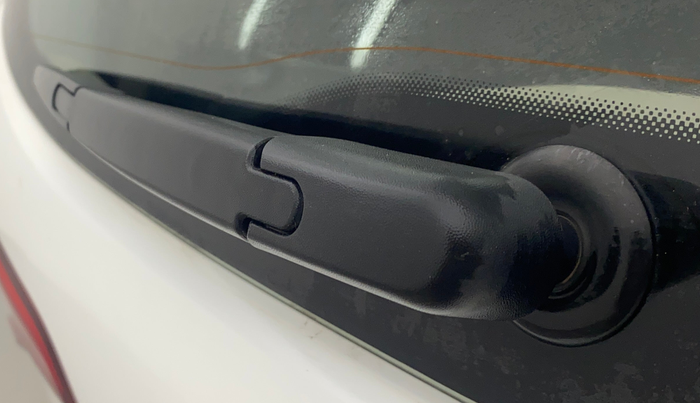 2021 Renault TRIBER RXZ AMT, Petrol, Automatic, 27,286 km, Rear Wiper