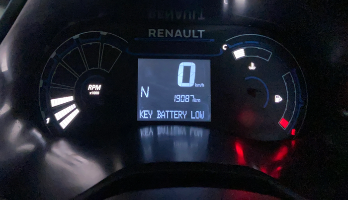 2021 Renault TRIBER RXZ AMT, Petrol, Automatic, 19,077 km, Odometer Image