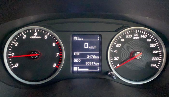 2021 MG HECTOR SMART 2.0 DIESEL, Diesel, Manual, 30,620 km, Odometer Image