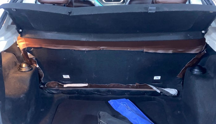 2023 Tata ALTROZ XZ Plus (S) LUX, Petrol, Manual, 51,788 km, Boot Inside