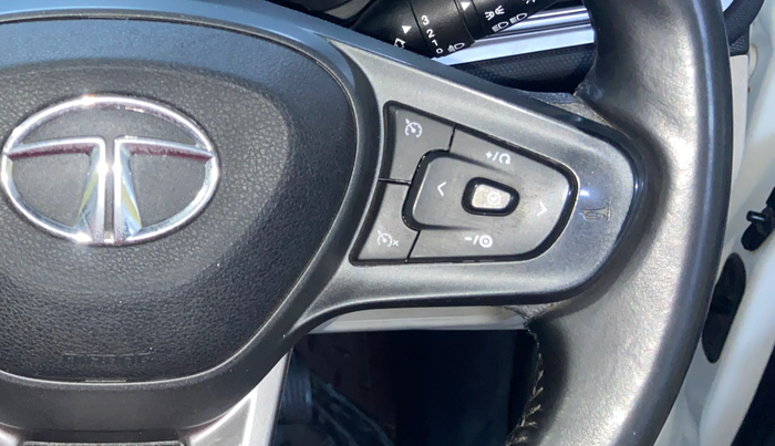 2023 Tata ALTROZ XZ Plus (S) LUX, Petrol, Manual, 51,788 km, Adaptive Cruise Control