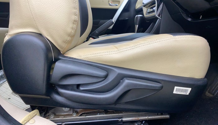2017 Toyota Corolla Altis G CVT PETROL, Petrol, Automatic, 26,928 km, Driver Side Adjustment Panel