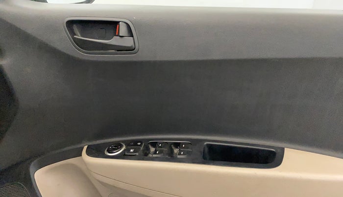 2015 Hyundai Grand i10 MAGNA 1.2 KAPPA VTVT, Petrol, Manual, 48,028 km, Driver Side Door Panels Control