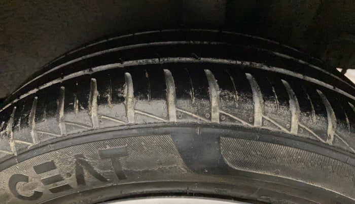 2015 Hyundai Grand i10 MAGNA 1.2 KAPPA VTVT, Petrol, Manual, 48,028 km, Left Rear Tyre Tread