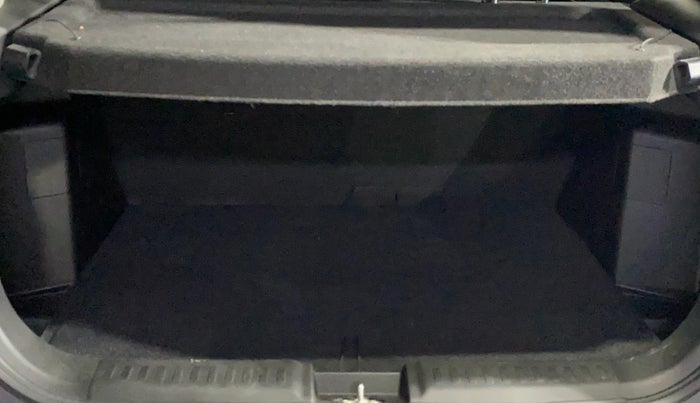 2024 Maruti BREZZA VXI AT SMART HYBRID, Petrol, Automatic, 5,003 km, Boot Inside