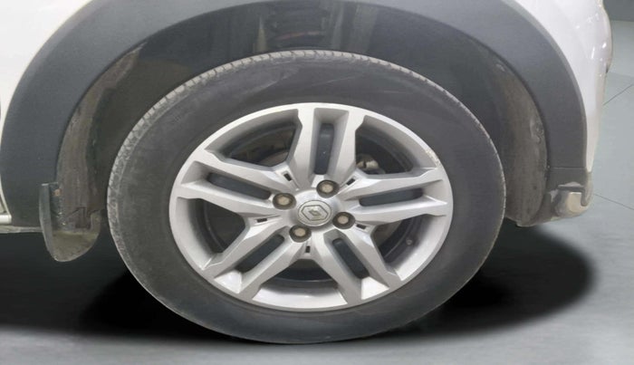 2021 Renault TRIBER RXZ AMT, Petrol, Automatic, 41,421 km, Right Front Wheel