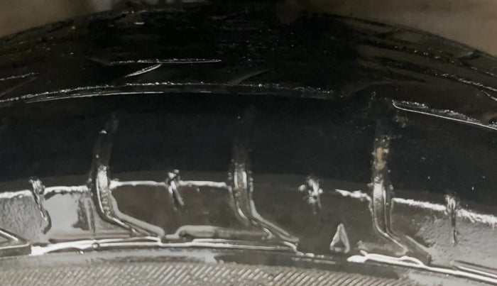 2017 Maruti Wagon R 1.0 LXI CNG, CNG, Manual, 71,134 km, Right Front Tyre Tread