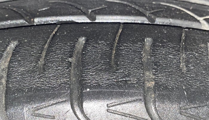 2021 Honda Amaze 1.5L I-DTEC VX, Diesel, Manual, 57,109 km, Right Front Tyre Tread