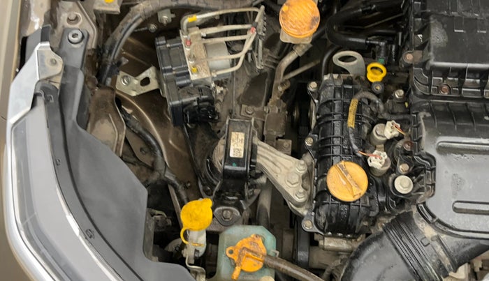 2021 Tata PUNCH CREATIVE AMT 1.2 RTN DUAL TONE, Petrol, Automatic, 29,576 km, Engine View - Right