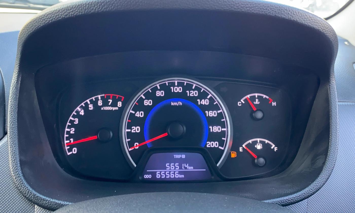 2018 Hyundai Grand i10 SPORTZ 1.2 KAPPA VTVT DUAL TONE, CNG, Manual, 65,571 km, Odometer Image