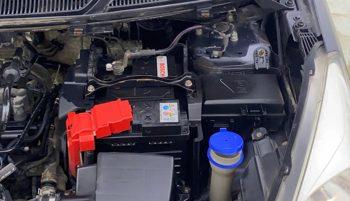 2018 Ford Figo Aspire TITANIUM 1.2 PETROL, Petrol, Manual, 94,480 km, Engine View - Left