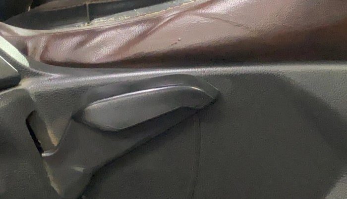 2019 Ford New Figo TITANIUM 1.2 PETROL MT, Petrol, Manual, 1,24,066 km, Driver Side Adjustment Panel