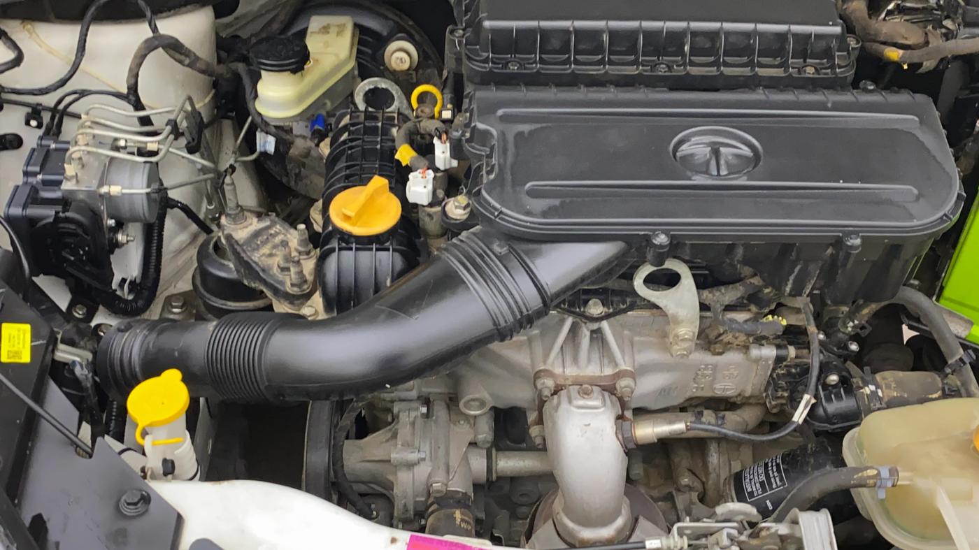 2020 Tata TIGOR XZA PLUS PETROL, Petrol, Automatic, 37,343 km, Engine View - Right