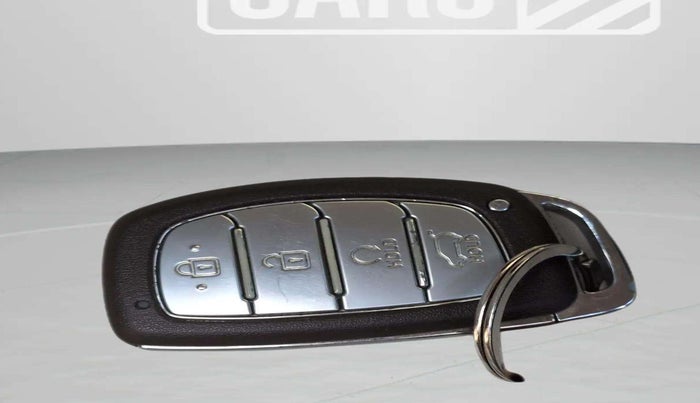 2022 Hyundai Creta SX IVT 1.5 PETROL, Petrol, Automatic, 34,413 km, Key Close Up