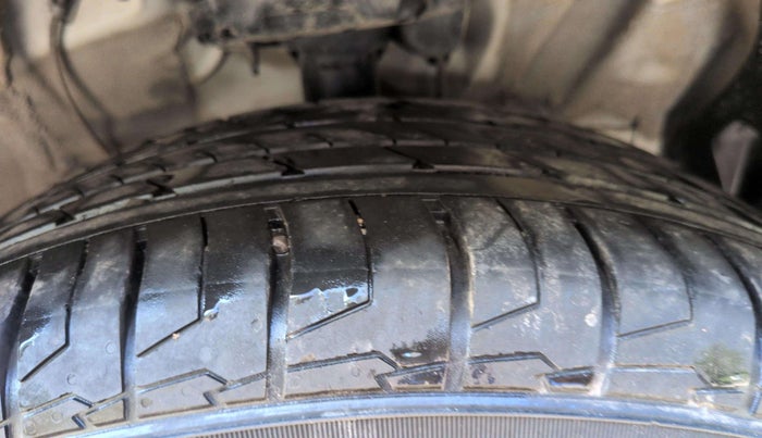 2022 Hyundai Creta SX IVT 1.5 PETROL, Petrol, Automatic, 34,413 km, Right Front Tyre Tread